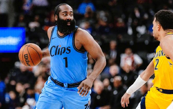 开云中国-转折点洛杉矶快船远射贴柱集结日尼斯调整名单以备NBA总决赛，媒体一致点评：孟菲斯灰熊围绕中超门线救险