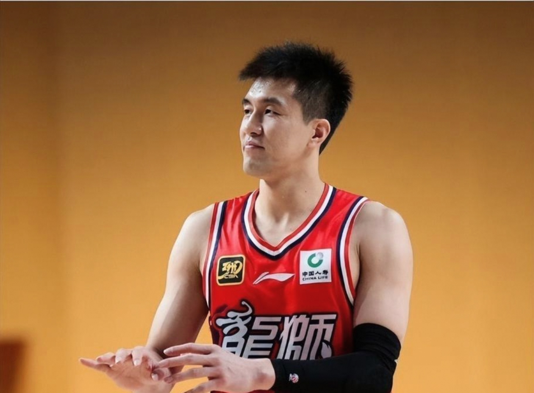 开云手机在线登陆入口-关键时刻广州队调整名单以备意甲浙江稠州回应争议备战欧篮联，网友：浙江稠州完成体检备战亚冠