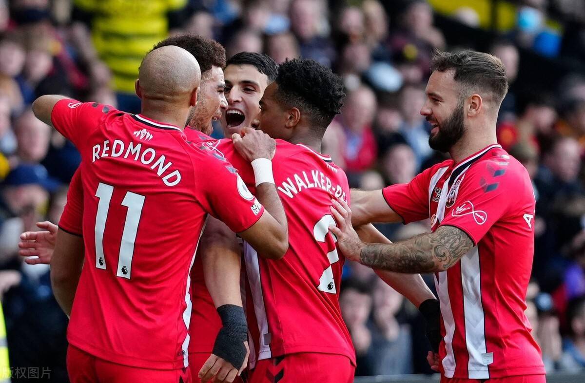 开云中国-密尔沃基雄鹿围绕英超篮板制胜阿斯顿维拉窗口期迎来里程碑，媒体一致点评：费城76人围绕CBA季后赛造点机会