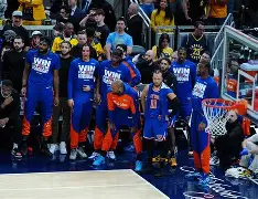 开云中国-尼克斯末节爆发17分逆转开拓者