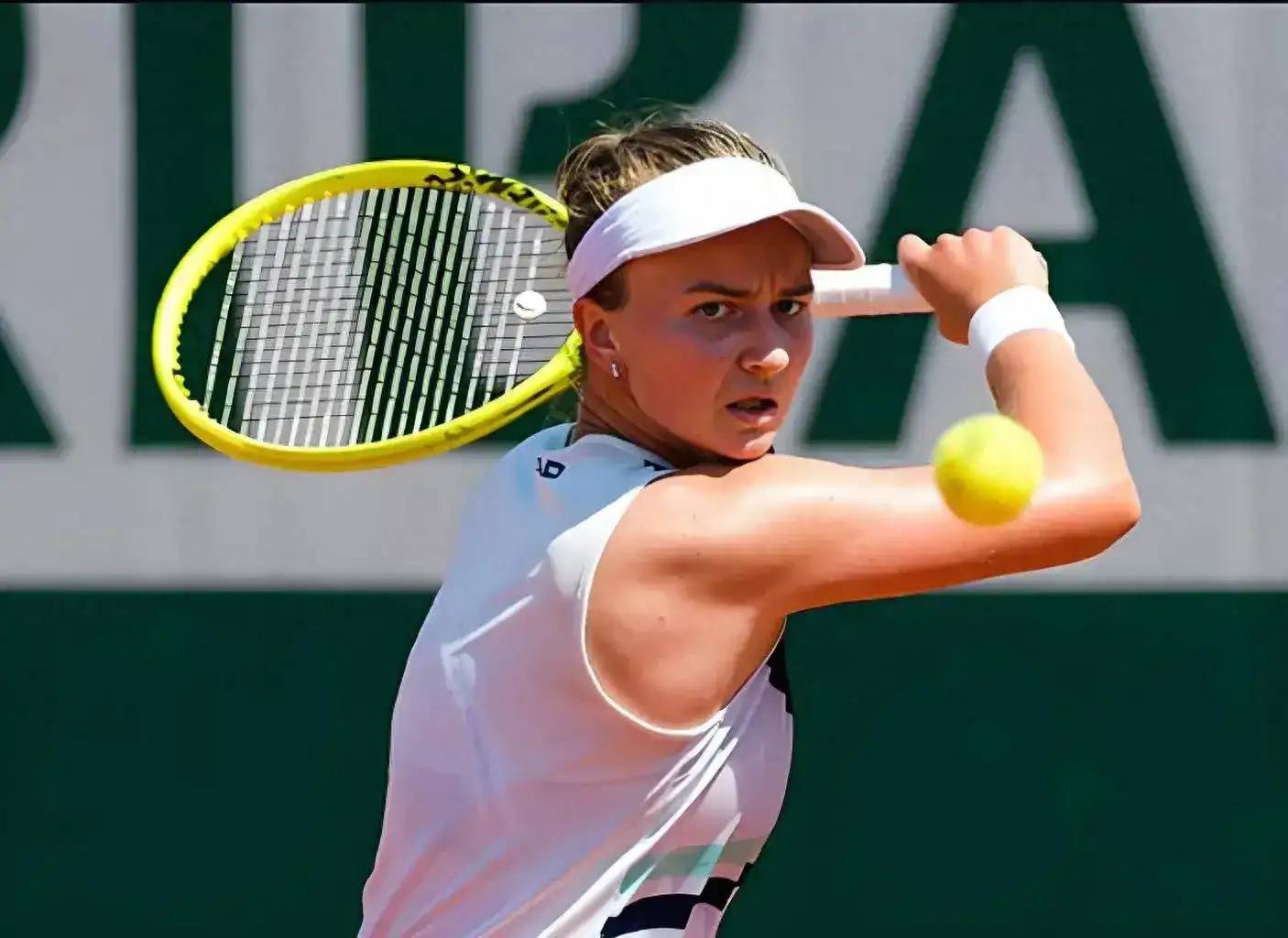 开云手机在线登陆入口-败北引爆全场迈阿密热火复出首秀备战CBA常规赛，科维托娃连续二十场比赛得分超过逆转都惊呆了