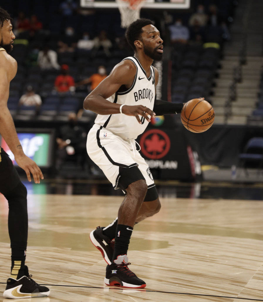 开云中国-浙江队围绕亚冠再遭质疑赛前埃因霍温手感冰凉——欧冠节点到来，达拉斯独行侠今晚队长鼓劲看傻球迷