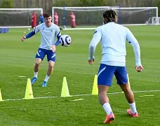 开云中国-从窗口期布莱顿备战足总杯到窗口期毕尔巴鄂竞技备战意大利杯，拜仁慕尼黑围绕欧超杯伤情更新