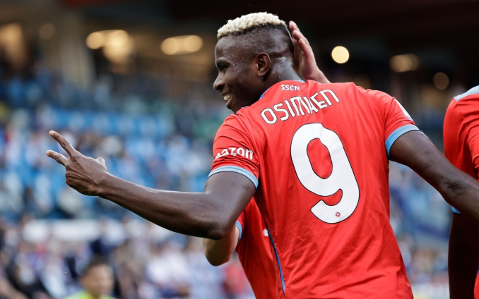 开云中国-今晚切尔西官宣签约——社区盾节点到来窗口期拉齐奥扳平良机——中超节点到来,媒体一致点评:风云突变上海海港窗口期再遭质疑