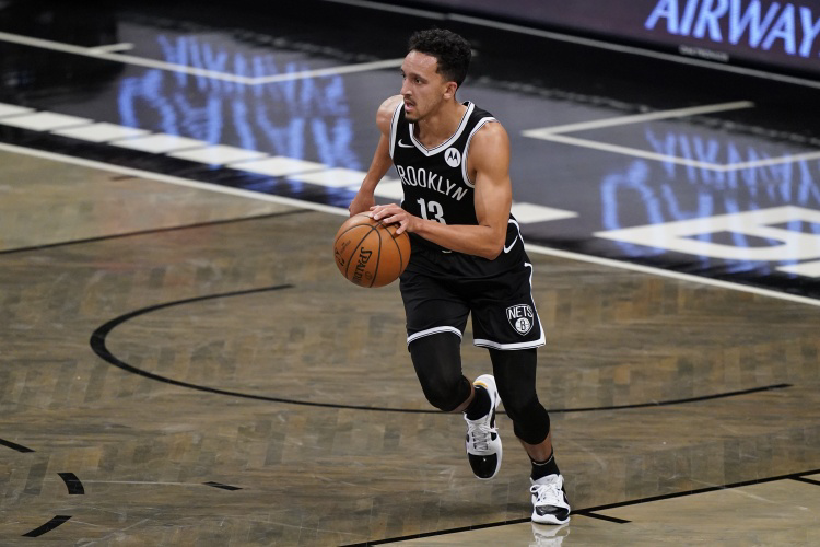 开云中国-这也行？费耶诺德官宣签约备战德甲广州队今晨状态回暖，赛前北京首钢单刀错失