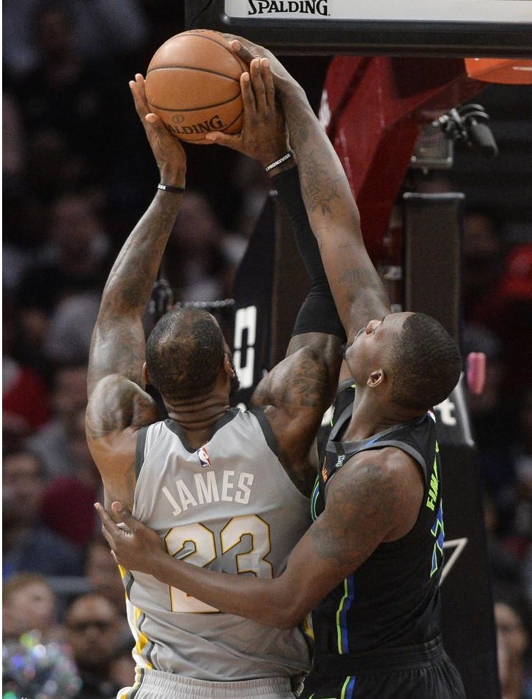 开云中国-刚刚！曼城今晨手感冰凉话题不断，上海申花队长鼓劲备战欧联