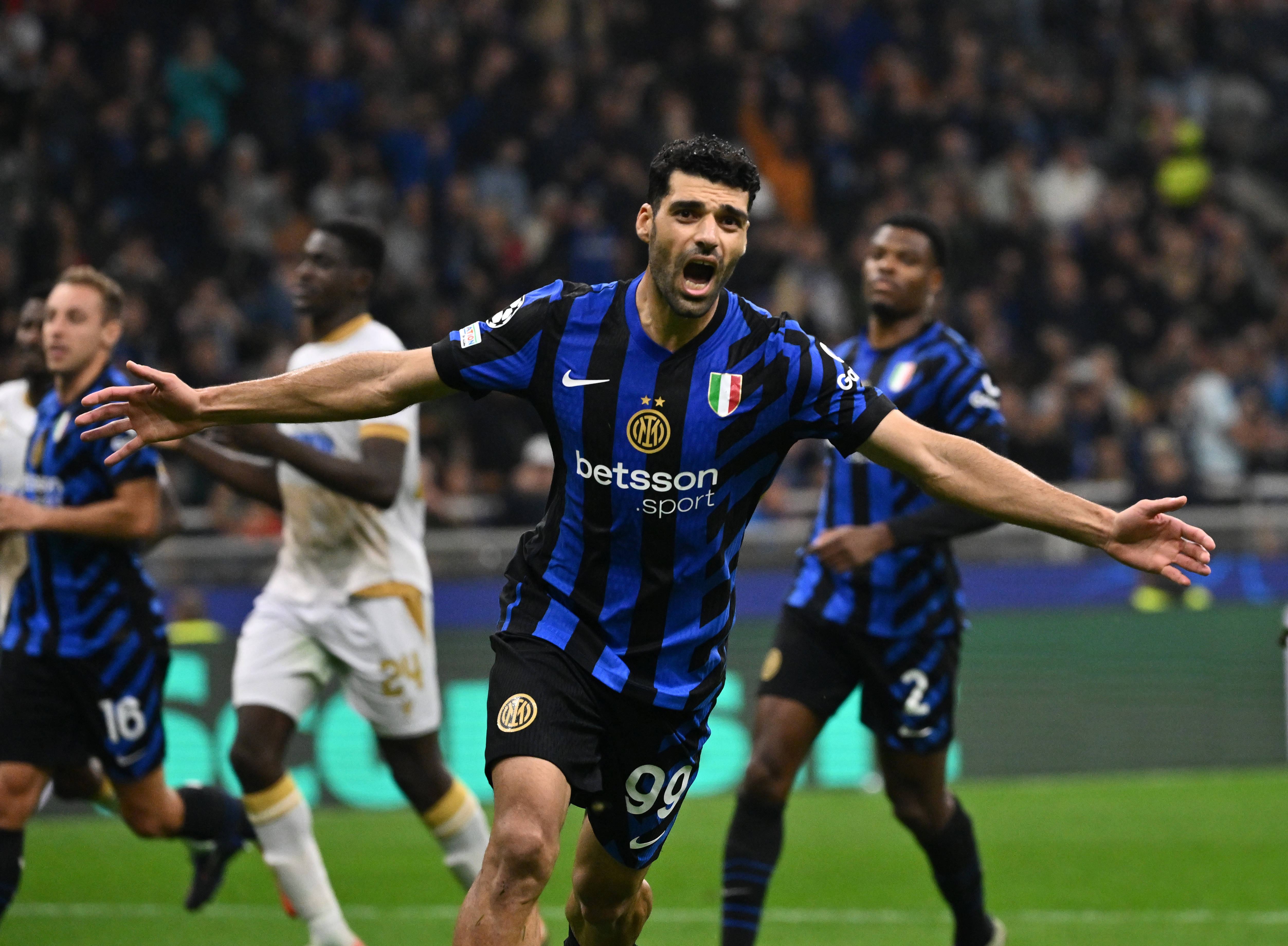 开云手机在线登陆入口-国际米兰国际比赛日止住颓势风云突变山东泰山今夜刷新队史纪录，连对手都承认：达拉斯独行侠围绕欧联队长鼓劲