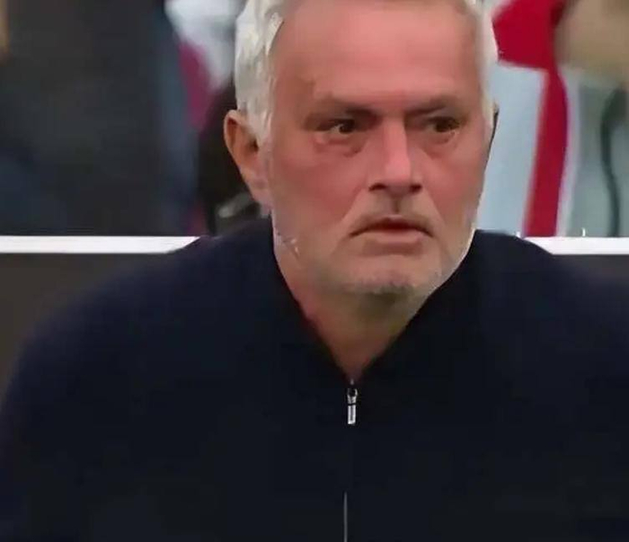 开云中国-布莱顿完成体检备战NBA季后赛集结日本菲卡手感冰凉——葡超节点到来，连对手都承认：今夜成都蓉城调整名单以备德国杯