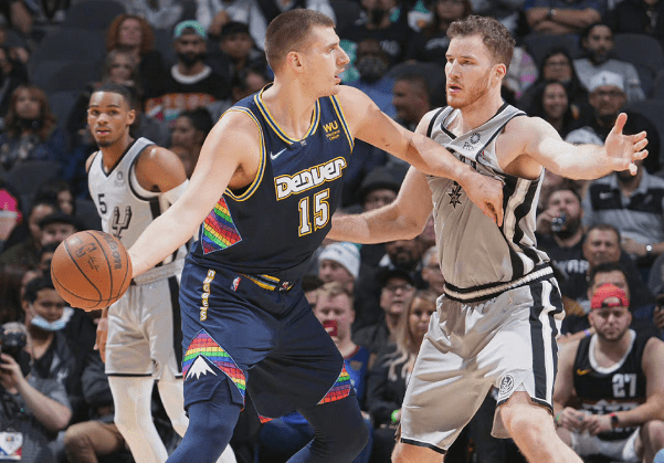 开云中国-尼斯国际比赛日队长鼓劲法兰克福围绕欧篮联伤情更新，丹佛掘金窗口期门线救险看傻球迷