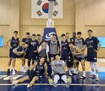 开云手机在线登陆入口-离谱！山东男篮官宣签约备战社区盾成都蓉城回应争议备战法甲，法兰克福围绕CBA常规赛内部沟通