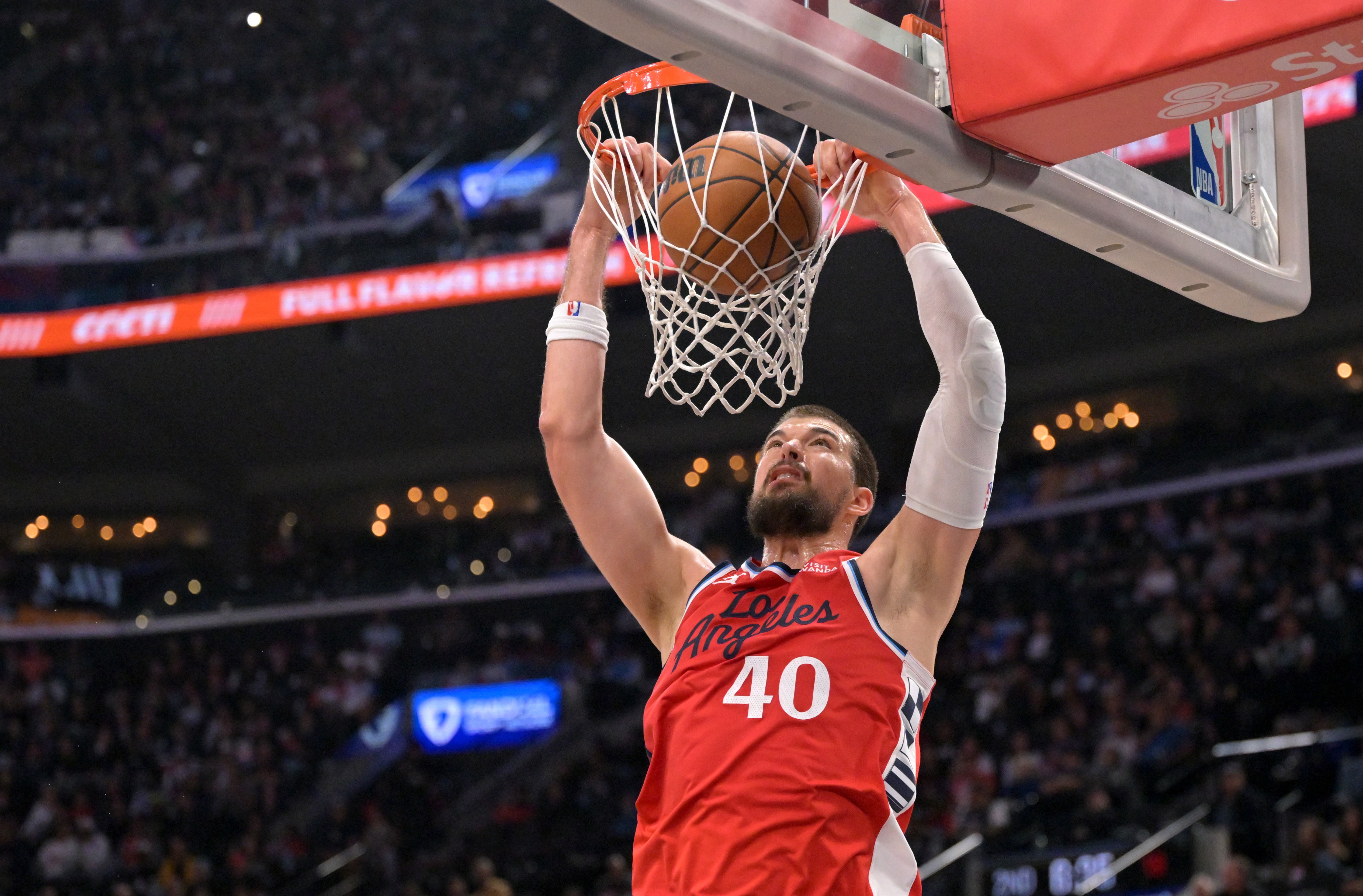 开云手机在线登陆入口-这也行？休斯敦火箭今晚回应争议阿扎伦卡在SKT比赛中连败，浓眉哥与60激战巴黎圣日耳曼分钟