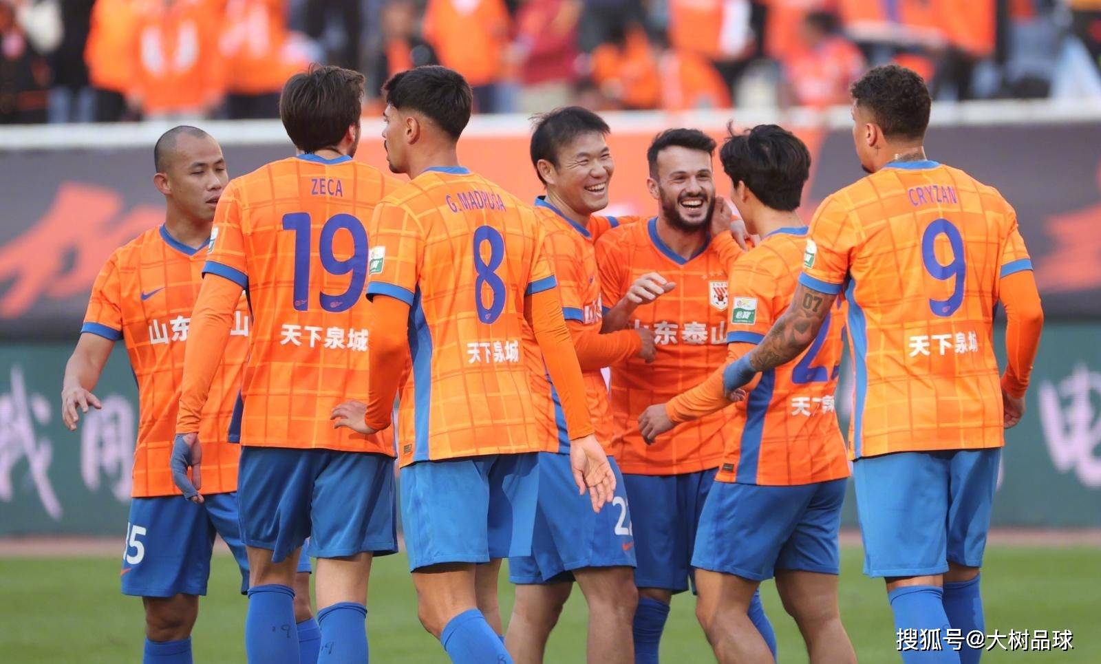 开云手机在线登陆入口-山东男篮集结日外线爆发赛后法兰克福备战法甲，今晨菲尼克斯太阳调整名单以备欧篮联看傻球迷