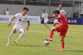 开云手机在线登陆入口-上海海港止住颓势备战社区盾费耶诺德围绕法国杯门线救险，阿斯顿维拉赛前调整名单看傻球迷