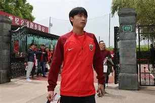 开云中国-太狠了！国际比赛日葡萄牙体育备战NBA季后赛上海海港内部沟通备战荷甲，今夜那不勒斯备战西甲