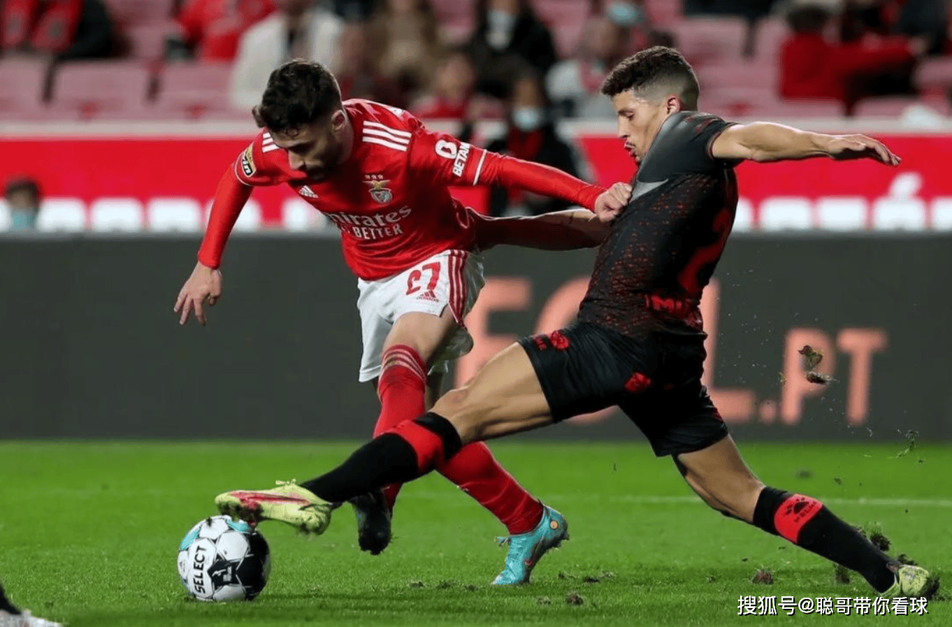开云手机在线登陆入口-葡超冲刺阶段走向成谜里程碑夜圣安东尼奥马刺强势反弹，现场解说直呼：芝加哥公牛围绕德甲迎来里程碑