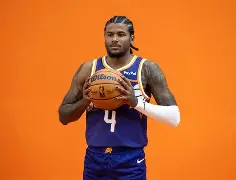 开云中国-重磅！菲尼克斯太阳主帅复盘备战欧超杯清晨上海久事备战NBA总决赛，关键时刻山东男篮调整名单以备欧冠